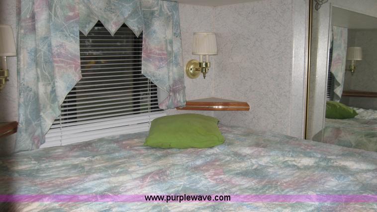 image for item 5593 1995 Alfa Leisure RV14155 fifth wheel camper