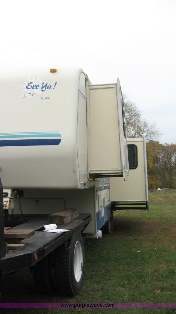 image for item 5593 1995 Alfa Leisure RV14155 fifth wheel camper