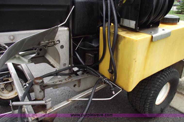 image for item 5767 2007 LT Rich Z-Spray-Max