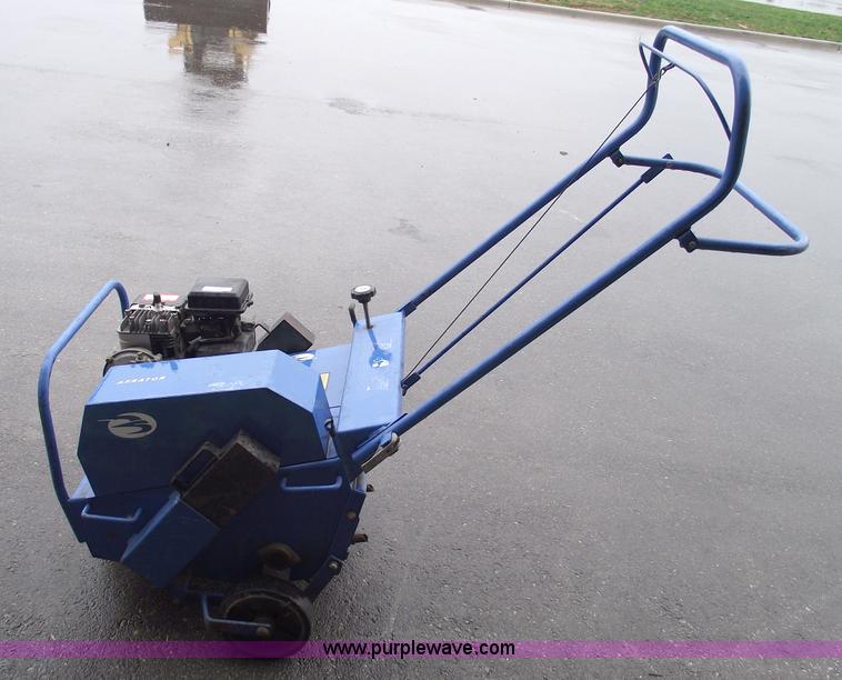 image for item 5771 Blue Bird B-530 commercial aerator