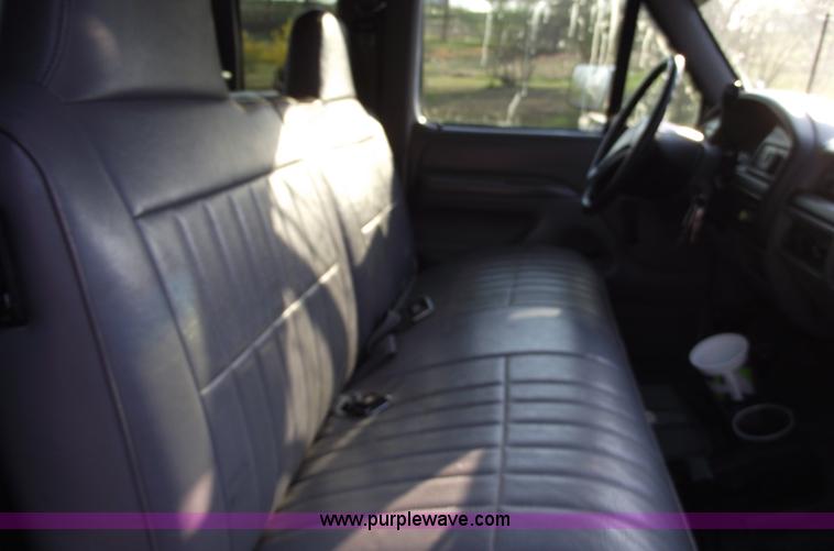 image for item 5774 1996 Ford F250 XL extended cab pickup truck