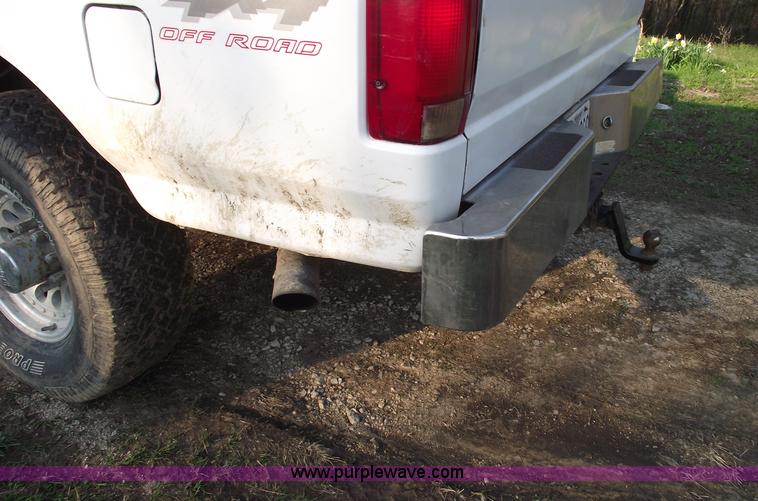 image for item 5774 1996 Ford F250 XL extended cab pickup truck