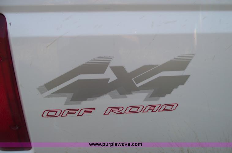 image for item 5774 1996 Ford F250 XL extended cab pickup truck