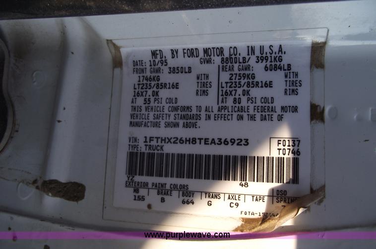 image for item 5774 1996 Ford F250 XL extended cab pickup truck