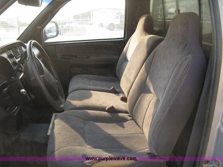 image for item 8101 1998 Dodge Ram 2500 Laramie SLT pickup truck