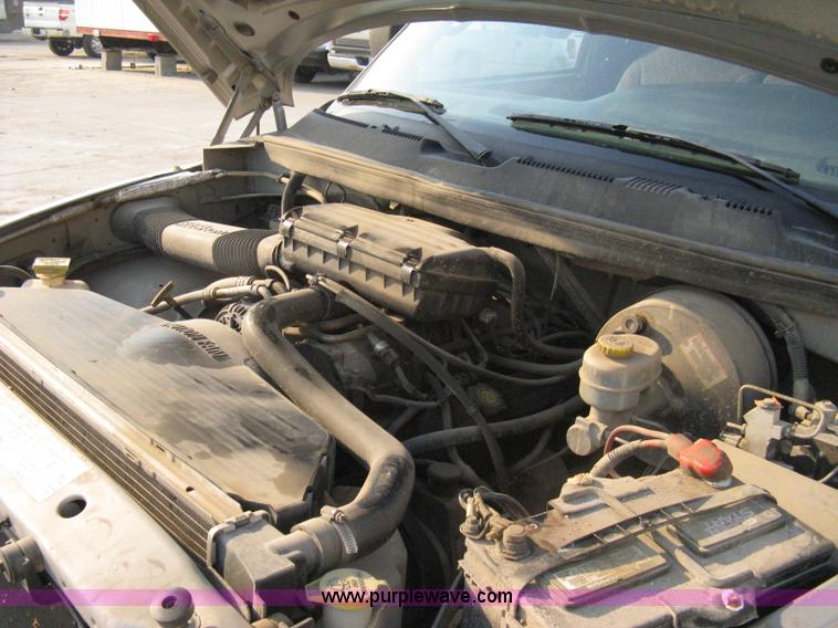 image for item 8101 1998 Dodge Ram 2500 Laramie SLT pickup truck