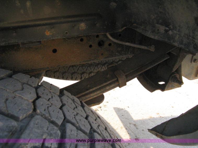 image for item 8101 1998 Dodge Ram 2500 Laramie SLT pickup truck