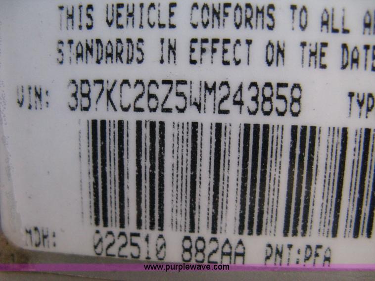 image for item 8101 1998 Dodge Ram 2500 Laramie SLT pickup truck
