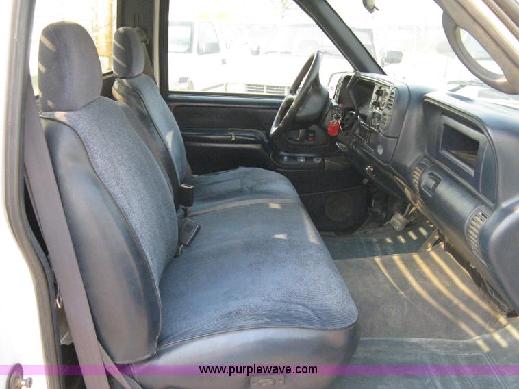 image for item 8107 1997 Chevrolet Silverado C2500 pickup truck