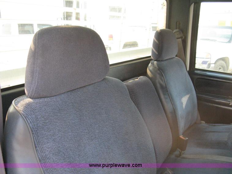 image for item 8107 1997 Chevrolet Silverado C2500 pickup truck