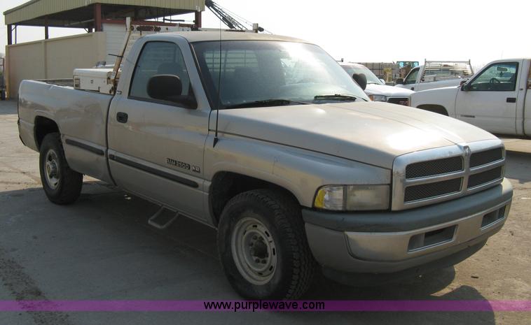 image for item 8108 1998 Dodge Ram 2500 Laramie SLT pickup truck