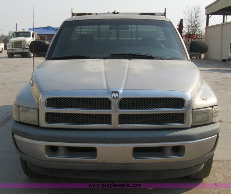 image for item 8108 1998 Dodge Ram 2500 Laramie SLT pickup truck