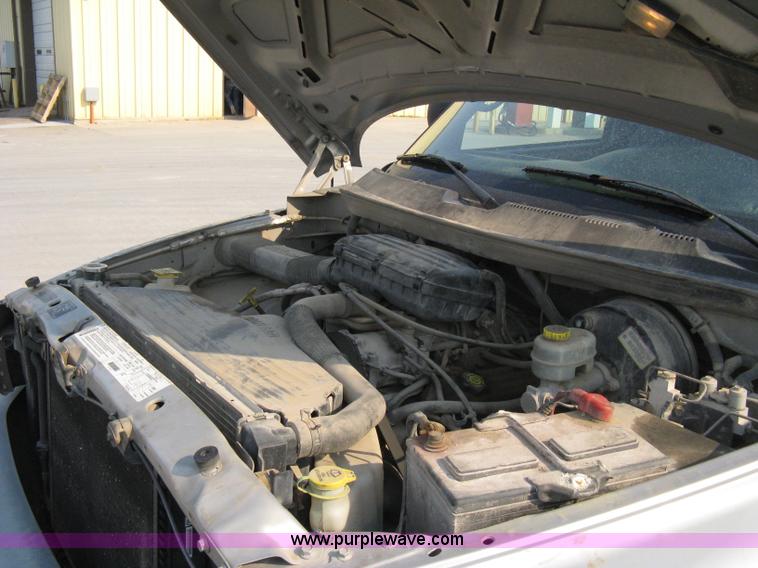 image for item 8108 1998 Dodge Ram 2500 Laramie SLT pickup truck