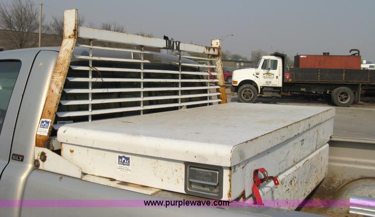 image for item 8108 1998 Dodge Ram 2500 Laramie SLT pickup truck