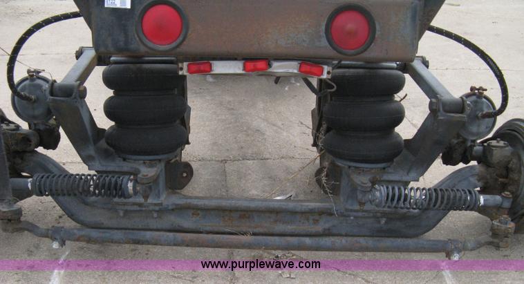 image for item 8122 Semi truck stinger axle
