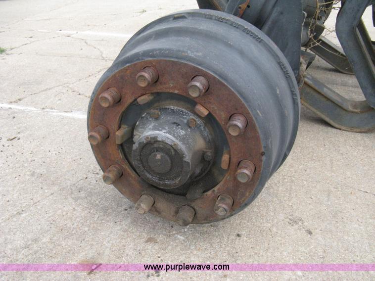image for item 8122 Semi truck stinger axle