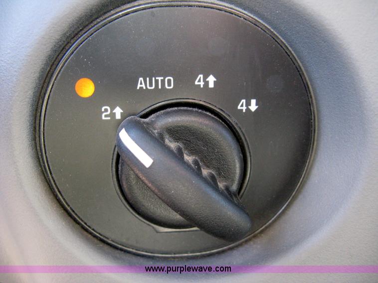 image for item 8221 2006 Chevrolet TrailBlazer LS SUV