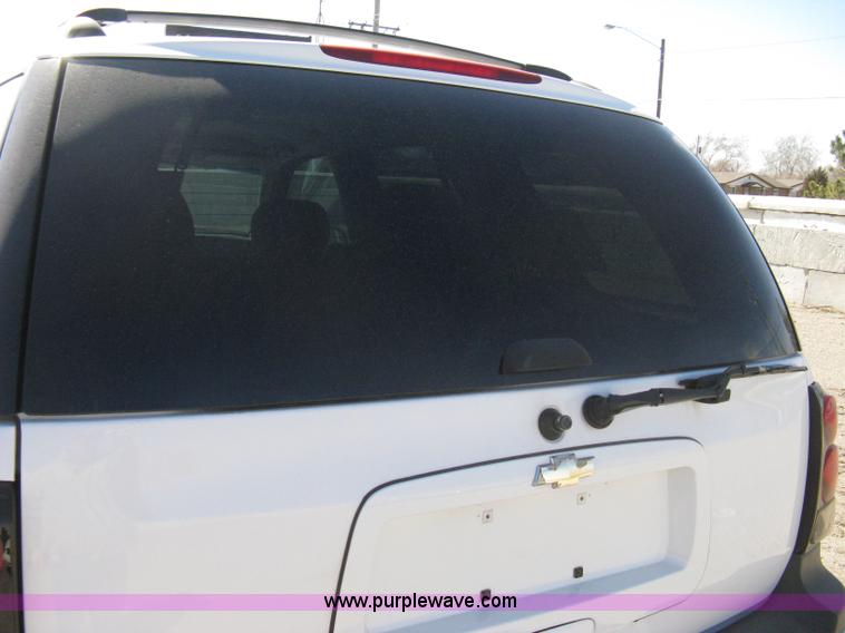 image for item 8221 2006 Chevrolet TrailBlazer LS SUV