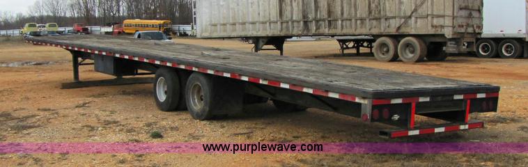 image for item 8428 1988 Kalyn KP-26 48' flatbed trailer