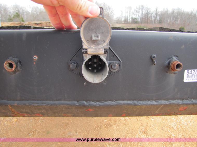 image for item 8428 1988 Kalyn KP-26 48' flatbed trailer