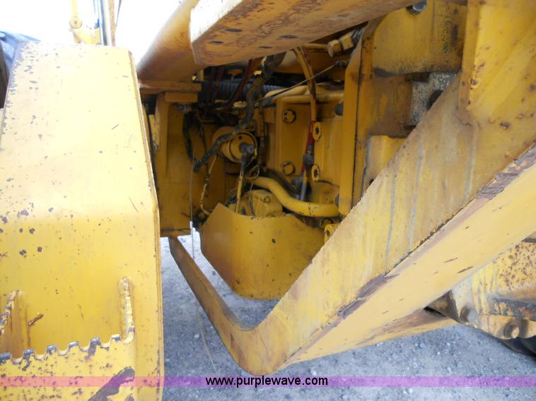 image for item 1000 1984 John Deere 670A motor grader