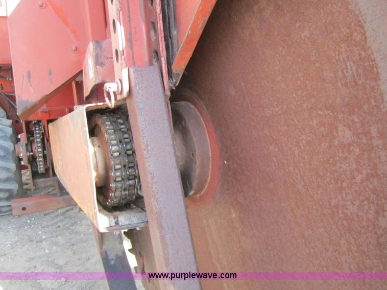 image for item 3071 Ditch Witch 6510 trencher