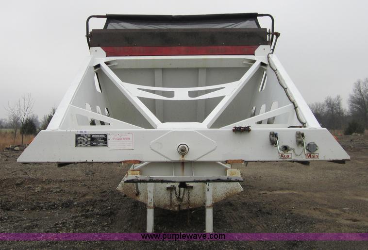 image for item 3806 2002 Flowboy 40' belly dump trailer