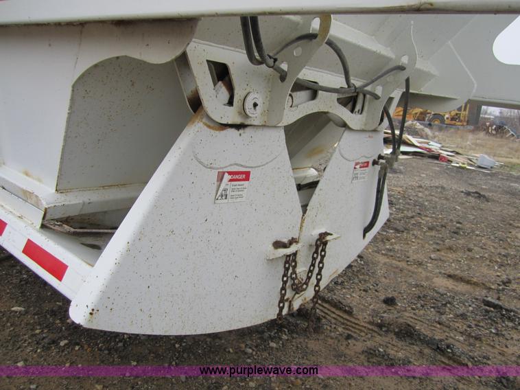 image for item 3806 2002 Flowboy 40' belly dump trailer