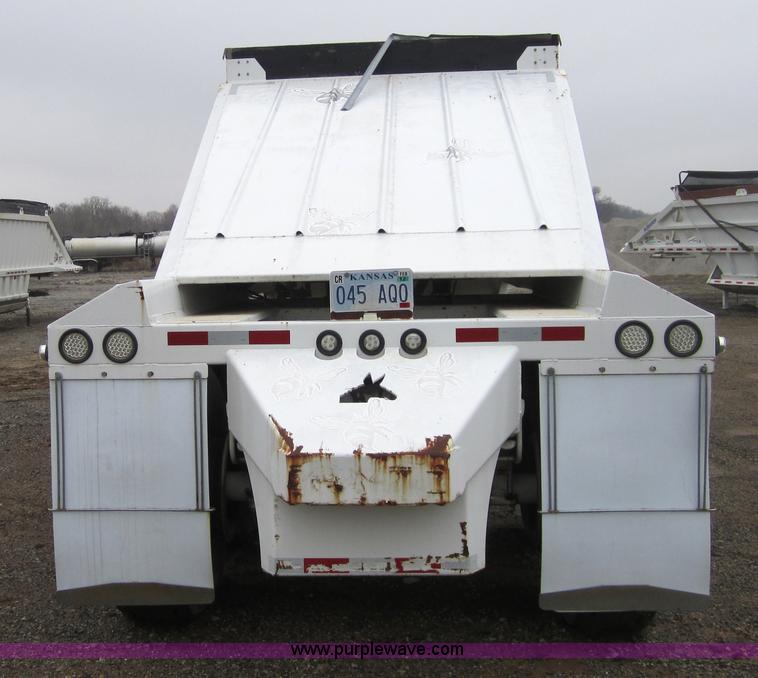 image for item 3807 2007 CTS BDT-40 40' belly dump trailer