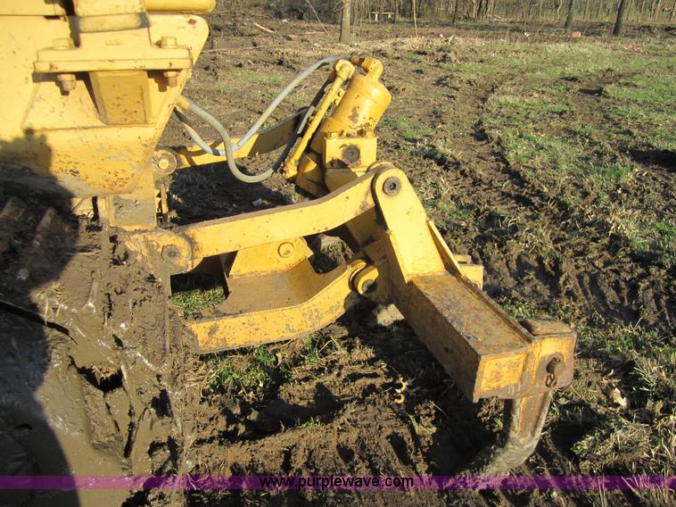 image for item 3836 1980 Caterpillar 941B track loader