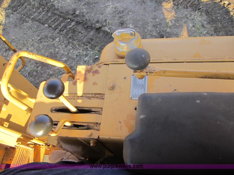 image for item 3836 1980 Caterpillar 941B track loader