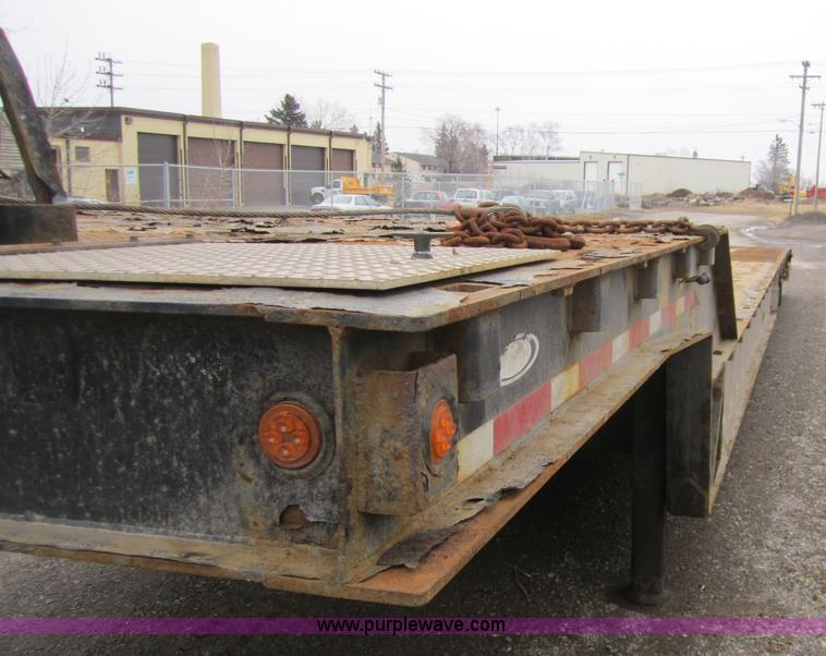 image for item 3837 2005 Ledwell Hydratail 53' triple axle