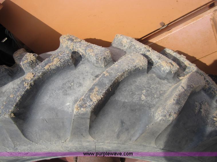 image for item 3838 1992 Case WB602 vibratory compactor