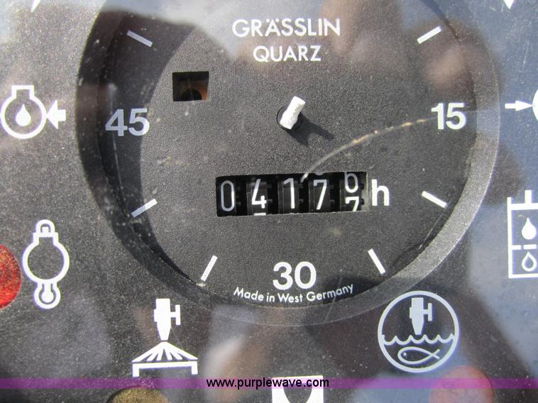 image for item 3838 1992 Case WB602 vibratory compactor