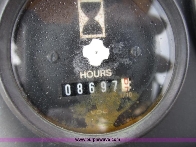 image for item 3839 1993 John Deere 862B elevating scraper