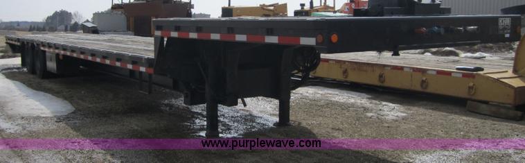 image for item 3840 1999 Ledwell 48' Hydratail equipment trailer