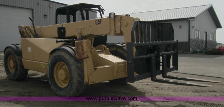 image for item 3841 2001 Caterpillar TH103 telehandler