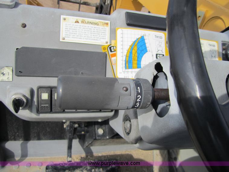 image for item 3841 2001 Caterpillar TH103 telehandler