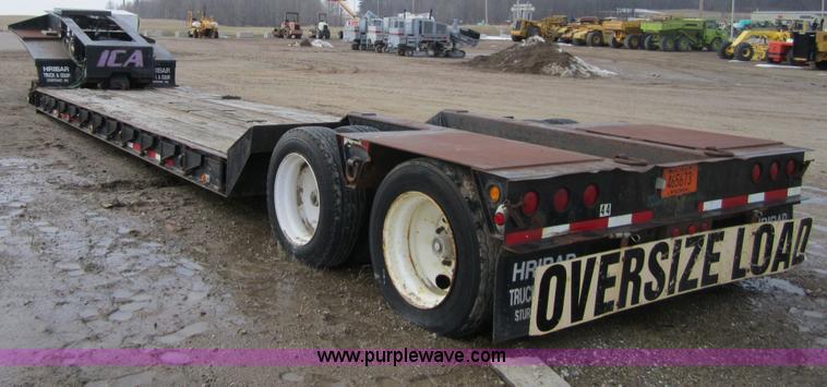 image for item 3842 1999 Witzco RG-35 35-ton detach equipment trailer