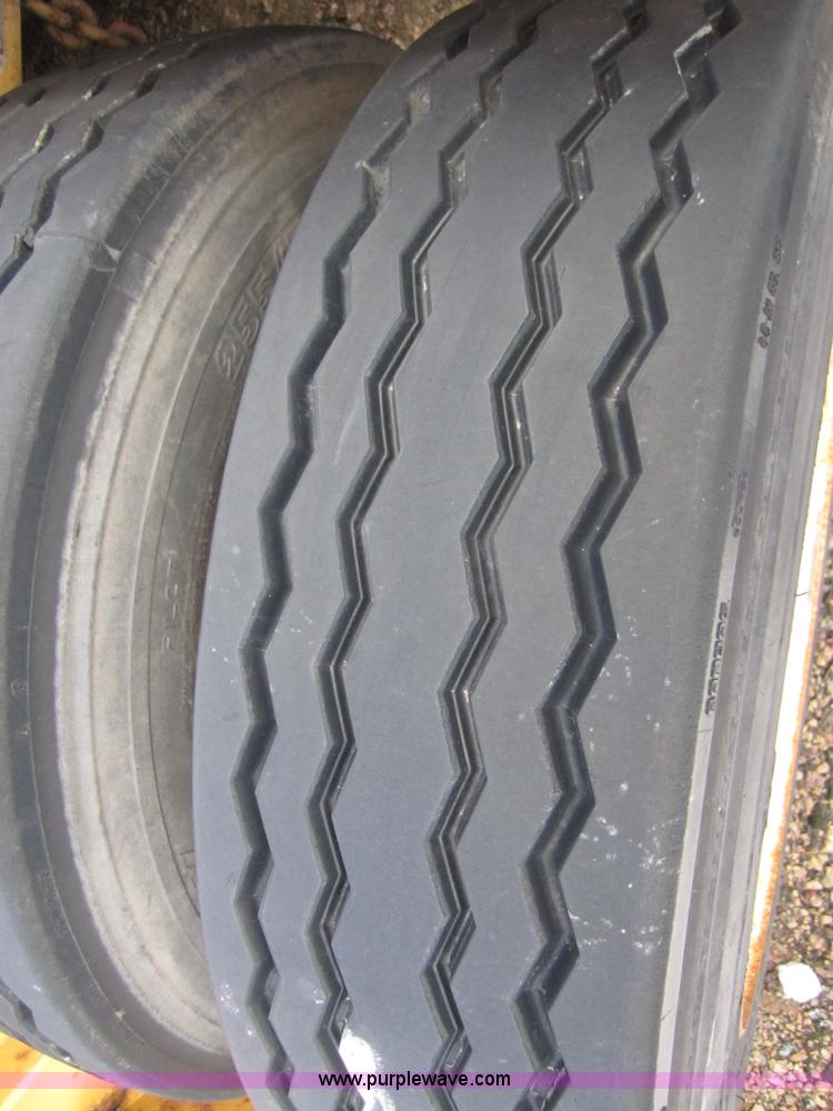 image for item 3843 1987 Load King 45' detach equipment trailer