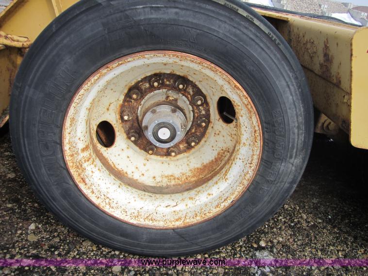 image for item 3843 1987 Load King 45' detach equipment trailer