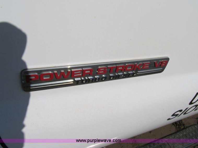 image for item 4102 2004 Ford F550 Super Duty XL service truck