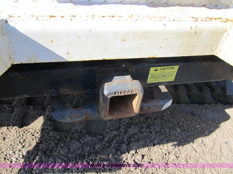 image for item 4102 2004 Ford F550 Super Duty XL service truck