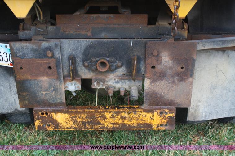 image for item 4726 1988 Ford F800 dump truck