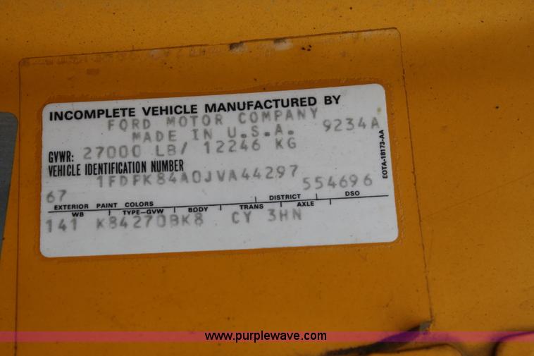 image for item 4726 1988 Ford F800 dump truck