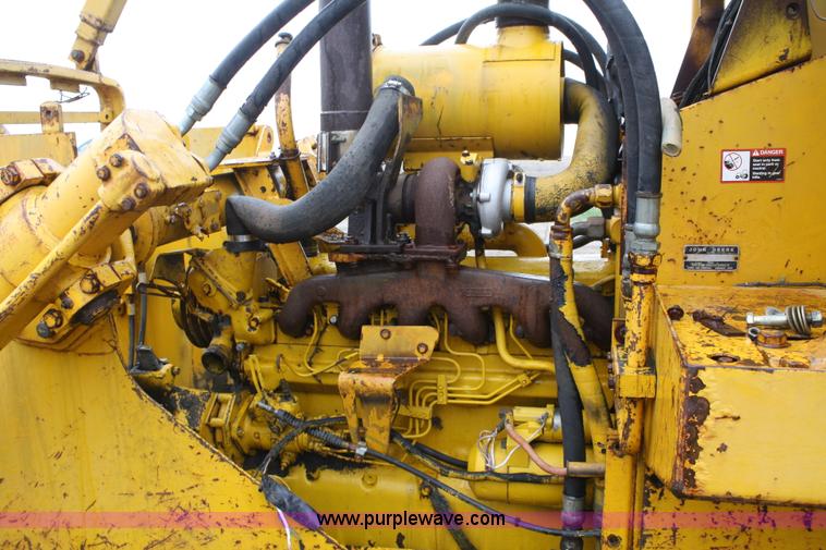 image for item 4728 John Deere 750E dozer