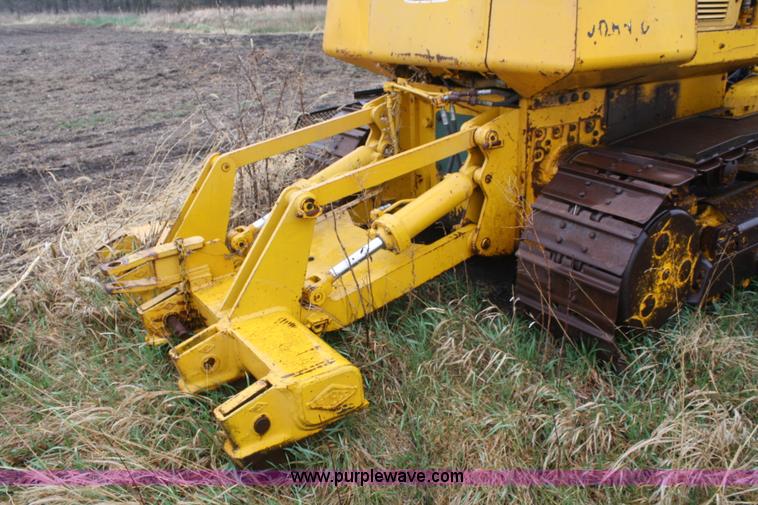 image for item 4728 John Deere 750E dozer