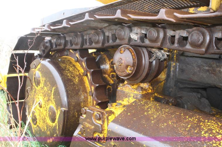 image for item 4728 John Deere 750E dozer