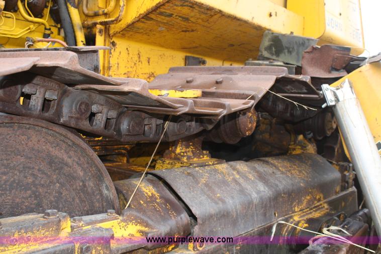 image for item 4728 John Deere 750E dozer