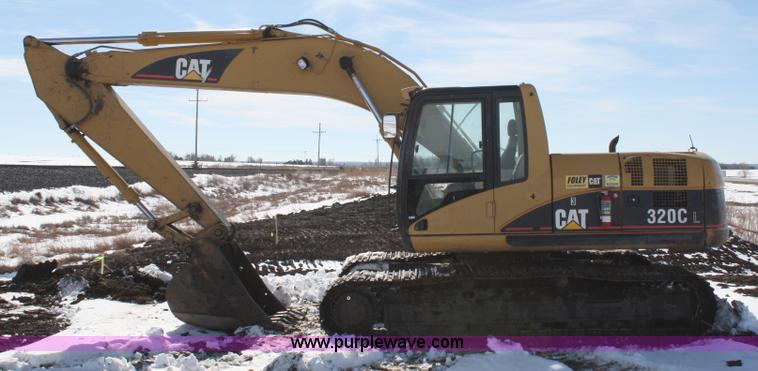 image for item 4836 2004 Caterpillar 320CL hydraulic excavator